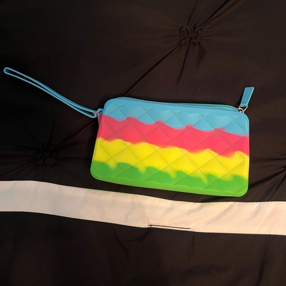 Colorful rubber money pouch - Picture 2 of 3